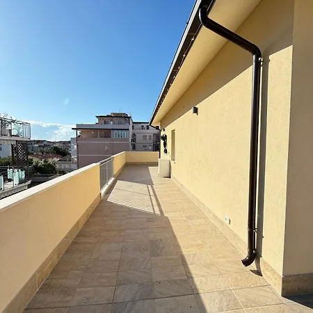 Nada Bianca - Attico Di Luce 公寓