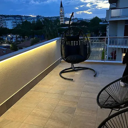 Nada Bianca - Attico Di Luce