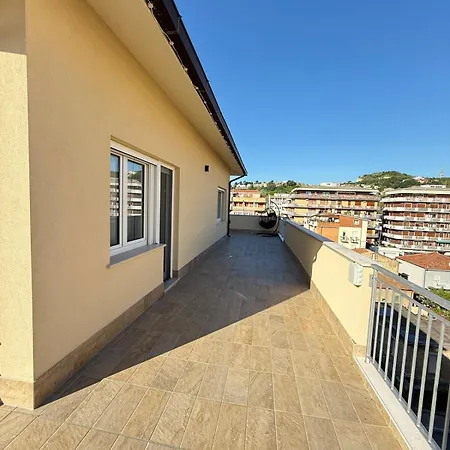 公寓 Nada Bianca - Attico Di Luce 佩斯卡拉